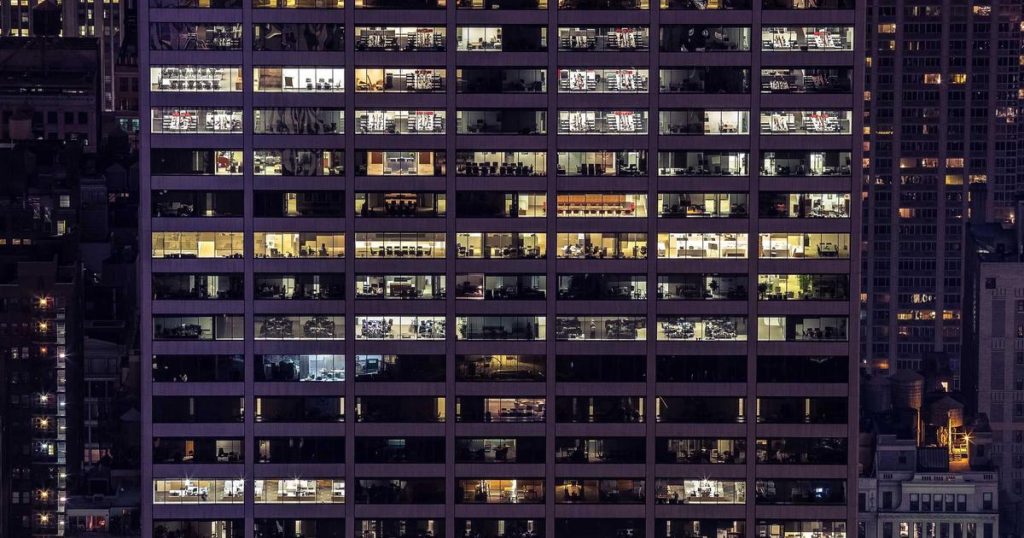 AI in Journalism: Automated News Writing and the Future of Media