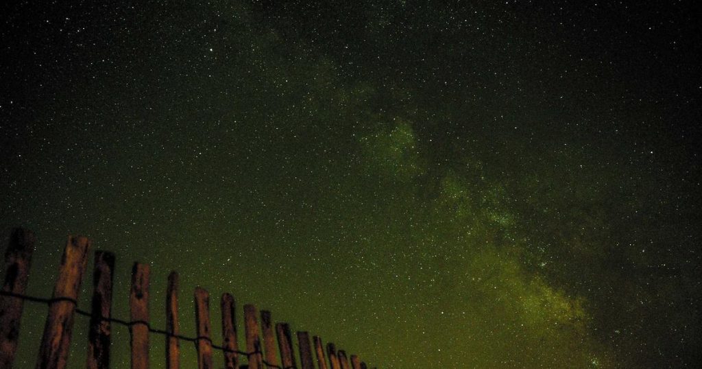 Federated Learning and Differential Privacy: Protecting Data in the Age of AI