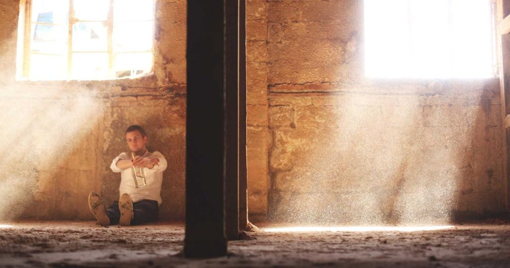 Google Gemini Deep Dive: Architecture, Capabilities, and Competitive Positioning